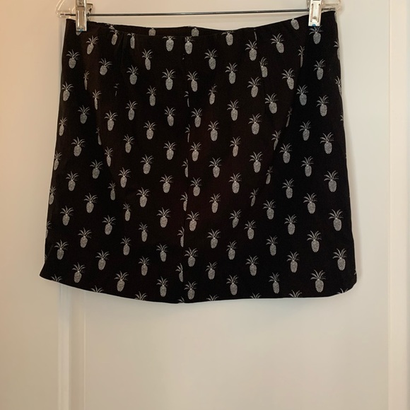Margaret M Pineapple skirt - Picture 4 of 4